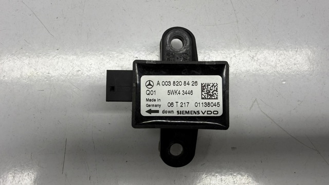 Датчик Ейрбег передній A0038208426 MERCEDES