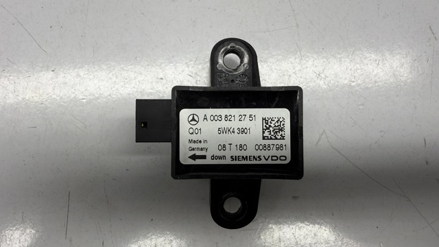 Датчик подушки безпеки A0038212751 MERCEDES
