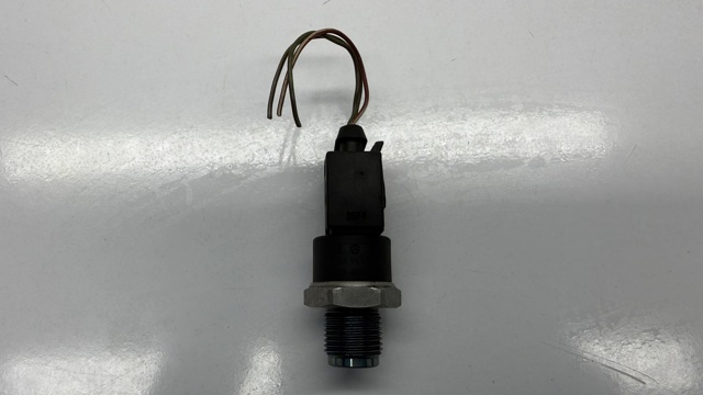 Манометри A0041536728 MERCEDES
