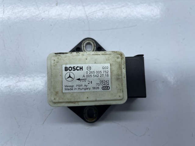 Датчик поперечного прискорення (ESP) A0055422718 MERCEDES