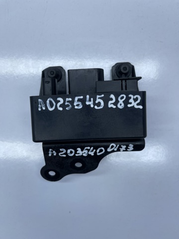Реле накалу A0255452832 MERCEDES
