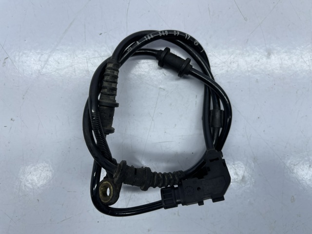 Датчик АБС (ABS) передній A1645400917 MERCEDES