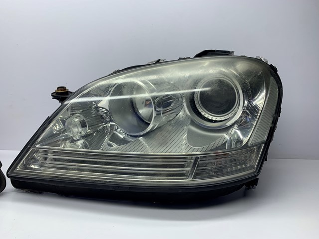 Блок фара ліва A1648201161 MERCEDES