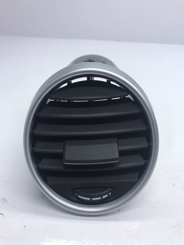 Решітка повітропровода A1648302154 MERCEDES