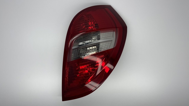 Ліхтар задній правий A1698202864 MERCEDES