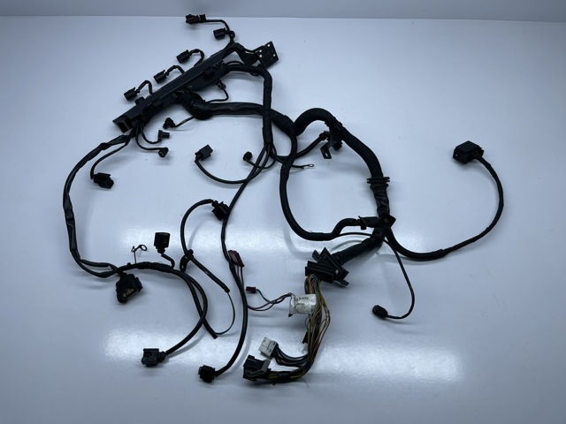 Електропроводка моторного віддсіка A2035409305 MERCEDES