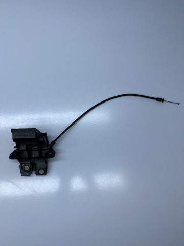 Замок багажника A2037500184 MERCEDES