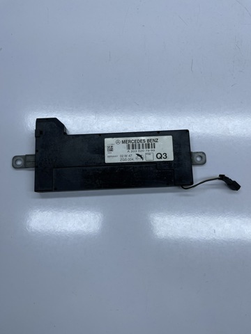 Підсилювач сигналу антени A2038207989 MERCEDES