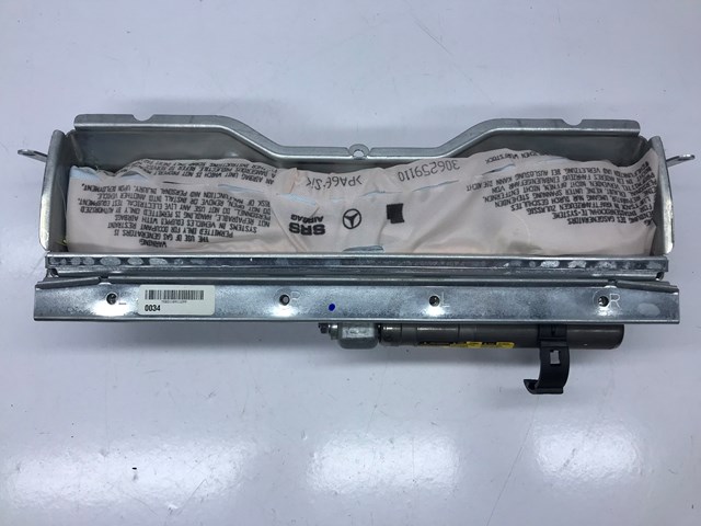 Подушка Айрбег водія захисту колін A2048602002 MERCEDES