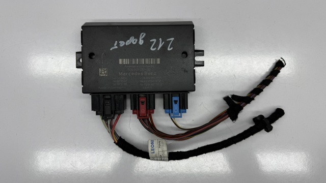 Блок керування фаркопом A2049007905 MERCEDES