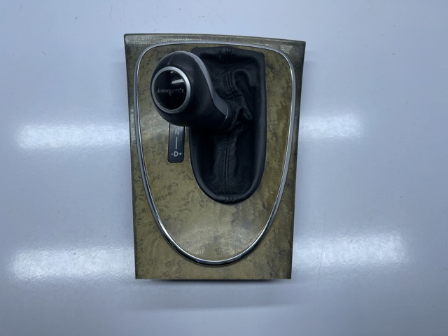 Рукоятка важеля КПП A2112675410 MERCEDES