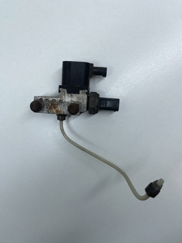 Блок шинних кранів A2113200158 MERCEDES