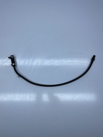 Трубка відводу картерних газів A2115010225 MERCEDES