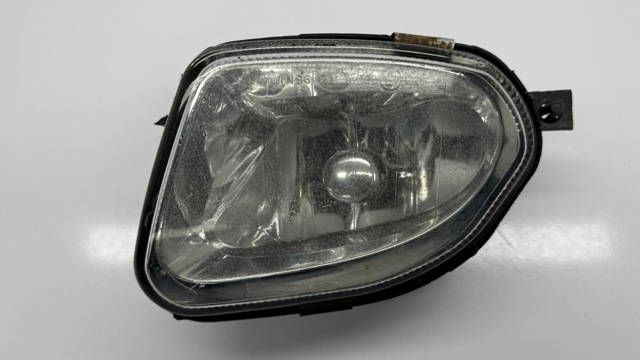 Ліва протитуманна фара A2118200556 MERCEDES