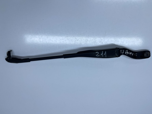 Важіль-поводок склоочисника лобового скла A2118201144 MERCEDES