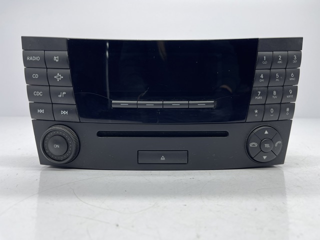 Магнітола A2118209789 MERCEDES