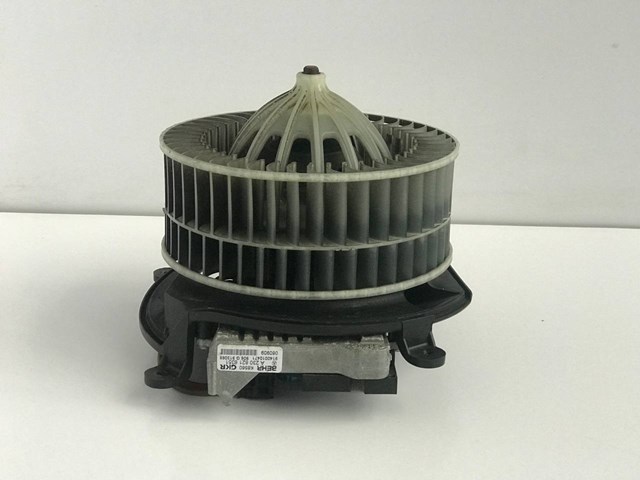 Електромотор пічки A2118300408 MERCEDES