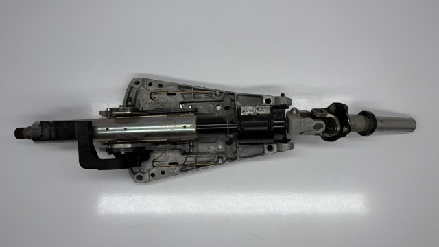 Рульова колонка A2124602316 MERCEDES