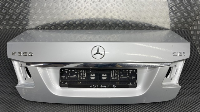 Кришка багажника кузова A2127500975 MERCEDES