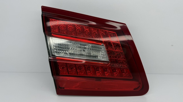Ліхтар задній лівий, внутрішній A2128200964 MERCEDES