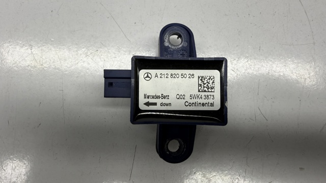 Датчик Ейрбег передній A2128205026 MERCEDES