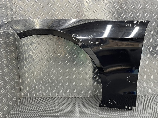 Переднє ліве крило A2128801118 MERCEDES