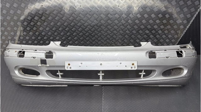 Бампер передній A2208800340 MERCEDES
