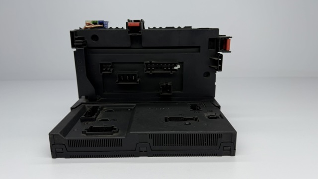 Реле запобіжників A2215403550 MERCEDES