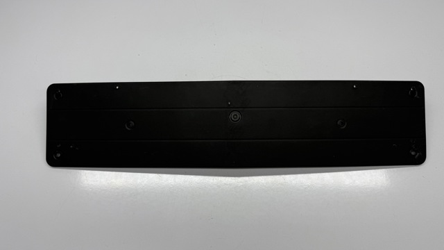 Кронштейн переднього номерного знака A2218850081 MERCEDES