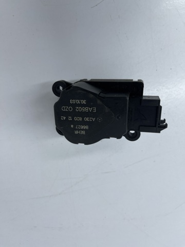 Двигун заслінки рециркуляції повітря A2308201242 MERCEDES