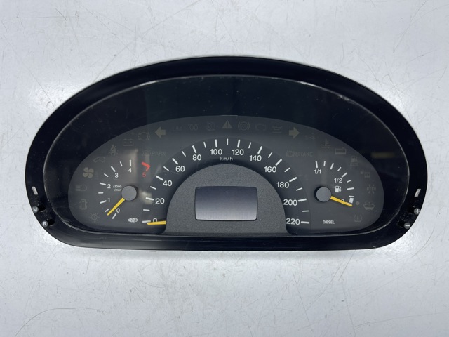 Спідометр A6394460321 MERCEDES