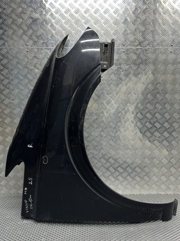 Переднє праве крило A6396305407 MERCEDES