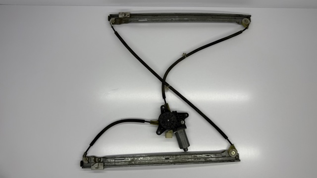 Склопідйомник передньої правої двері A6397200146 MERCEDES