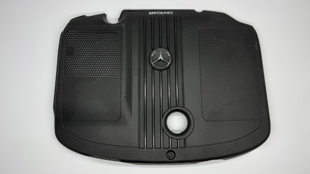 Кришка двигуна декоративна A6510101467 MERCEDES