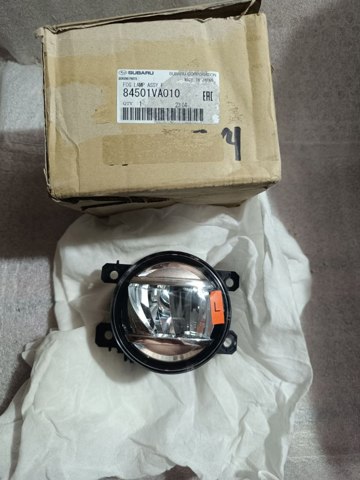 Ліва протитуманна фара 84501VA010 SUBARU