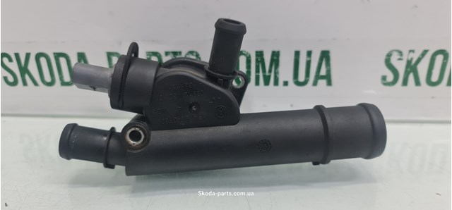 Водяний патрубок 038121132D VAG