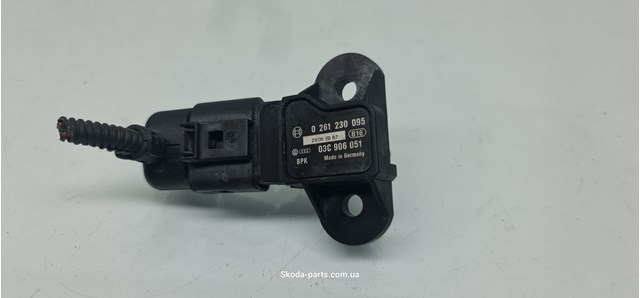 Датчик наддува 03C906051 VAG