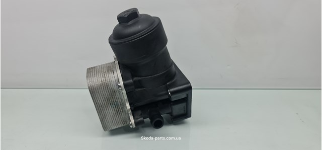 Корпус маслофільтра 03L115389C VAG