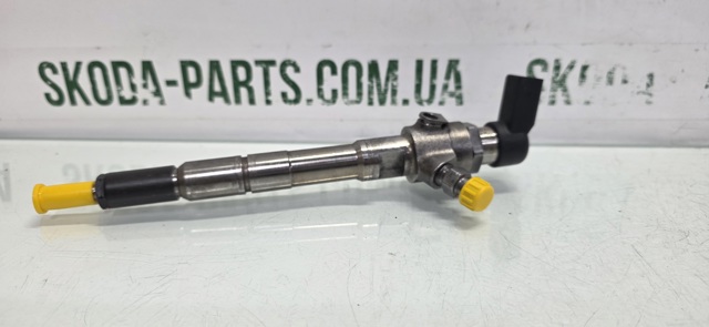 Форсунка паливна 03L130277B VAG