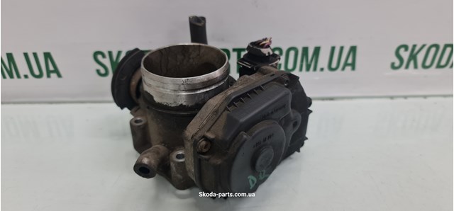 Заслінка повітряна 06A133064J VAG