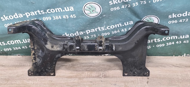 Балка передньої підвіски, підрамник Skoda Favorit 781