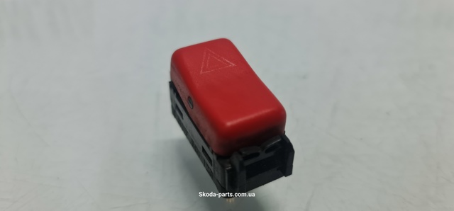 Кнопка аварійки 1248200110 MERCEDES