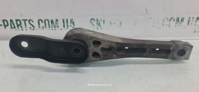 Опора двигуна задня 1K0199855BB VAG