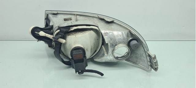 Протитуманка права 1Z0941700C VAG