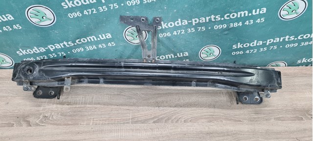 Підсилювач бампера переднього 3T0807109B VAG