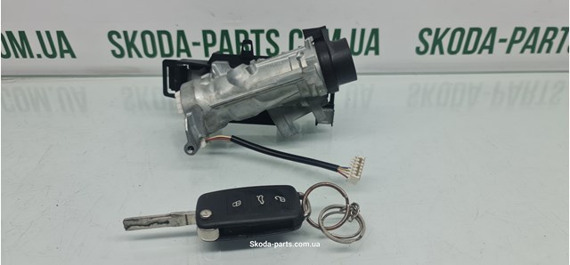 Контактна група замка запалювання 5K0905865 VAG
