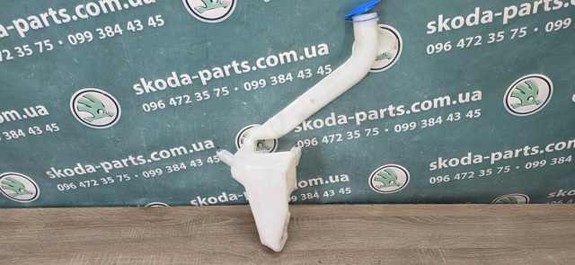 Бачок для омивайки 6Q0955453P VAG