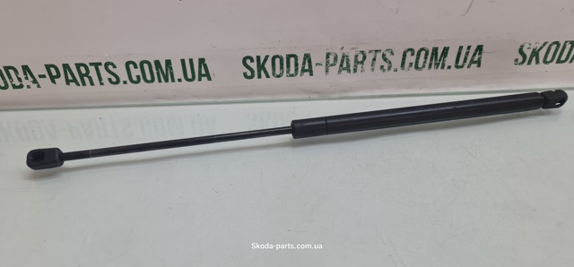 Амортизатор двері задньої Skoda Felicia I