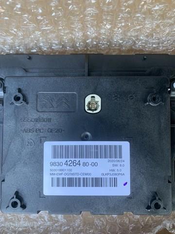 Дисплей бортового комп'ютера 9830426480 PEUGEOT