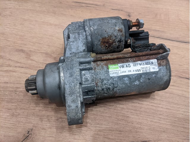 Стартер автомобільний 02T911023S VAG